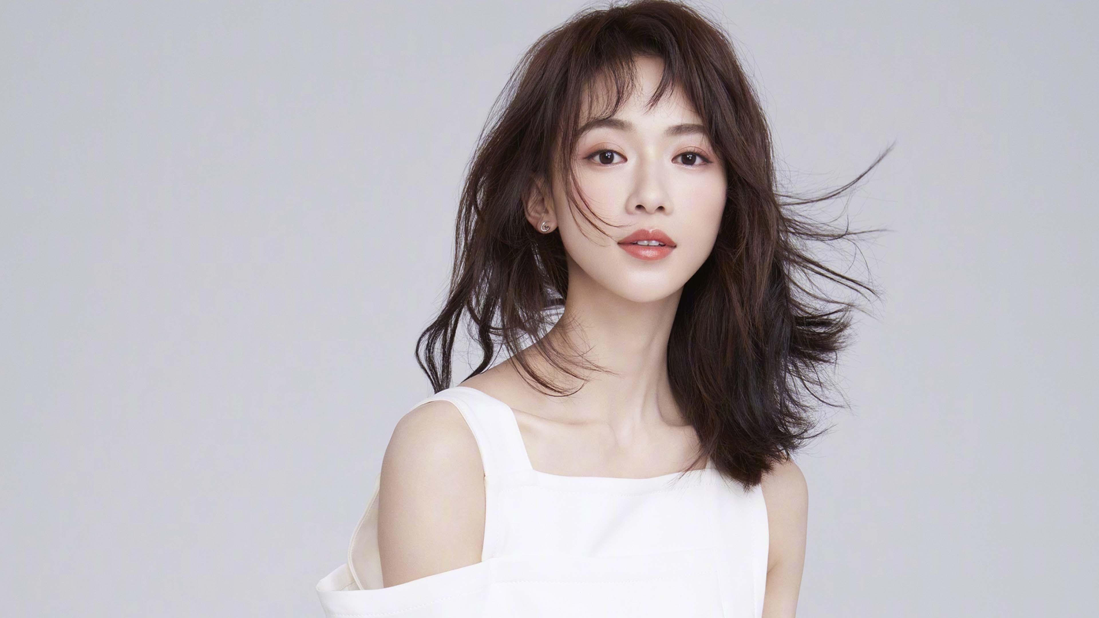 kaiyun体育综合-普利茅斯主场斩获胜利，迎来本赛季首胜，球队士气大增，普利茅斯vs朴茨茅斯比分