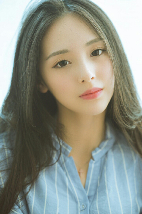 中国篮球纪录短片上线展现女篮成长与拼搏感人瞬间,中国篮球记录